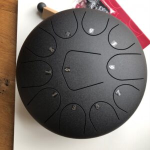 Metalinis muzikos instrumentas būgnas